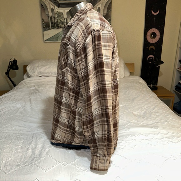Wrangler | Quilted Lined Flannel Plaid Shirt Jacket Shacket Distressed Button Up - Picture 2 of 15